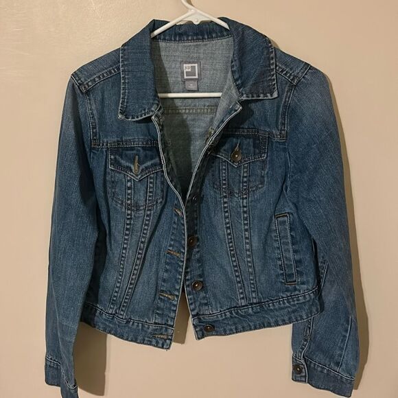 JCPenney's Classic Denim Jacket - Picture 1 of 6